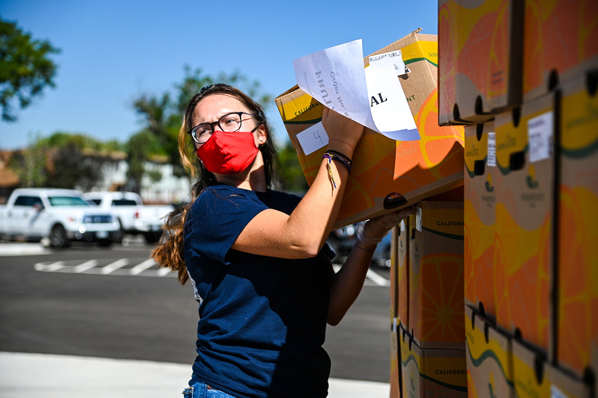 Hunger Action Month: What Foods You Can Donate (and Which Ones to Avoid)